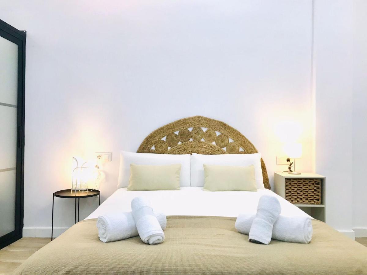 Munilla & Beach By Ele Apartments Málaga Eksteriør billede